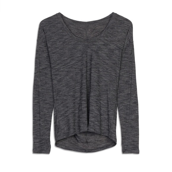 Lululemon | Born to Run long sleeve Heather grey tee - Picture 9 of 10